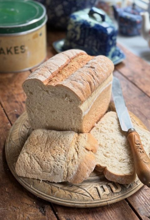 Farmhouse “Spit Tin” Crusty Loaf