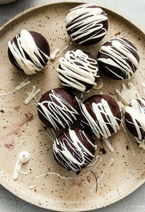 Homemade Hot Chocolate Bombs