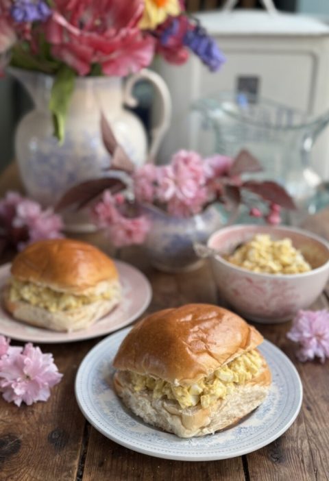 Japanese Egg Salad Sandwich (Tamago Sando)