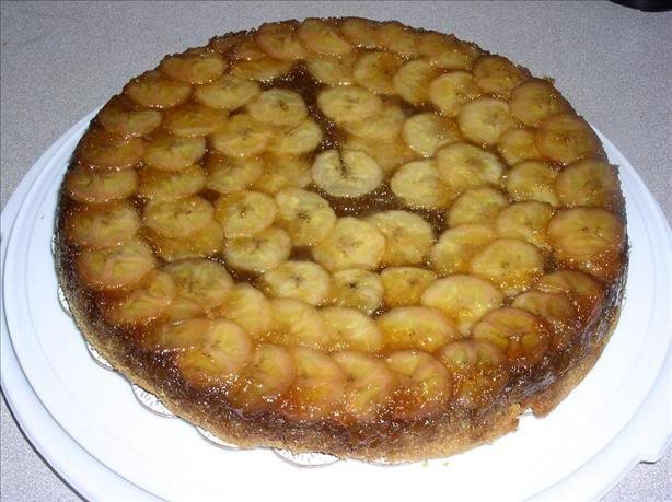 Imagini pentru PRAJITURA CU BANANE SI NUCI