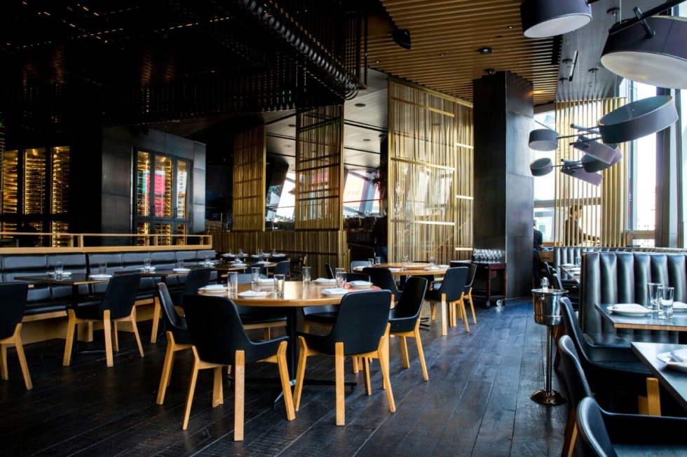 Savouring Local Culinary Destinations: A guide to uncovering vibrant neighbourhood dining. Ideas or local dining venues