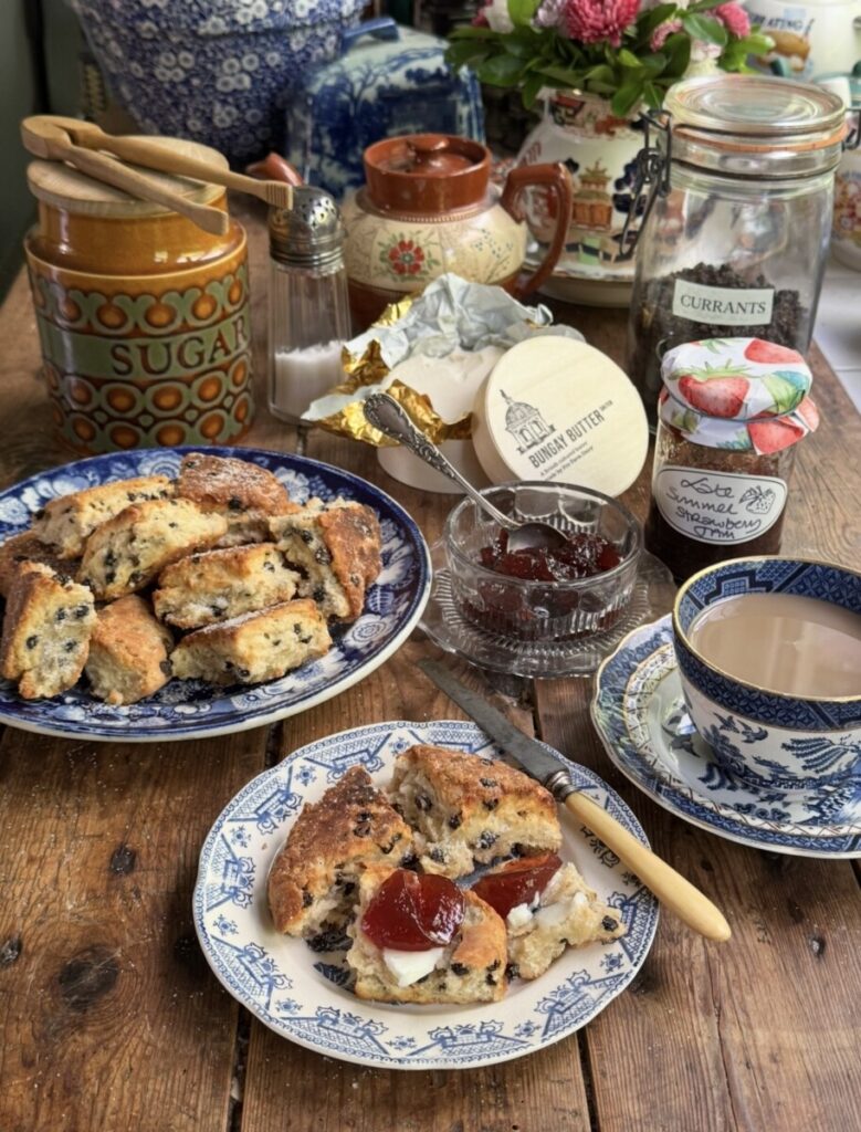 Traditional Singin' Hinnies (Griddle Cakes)