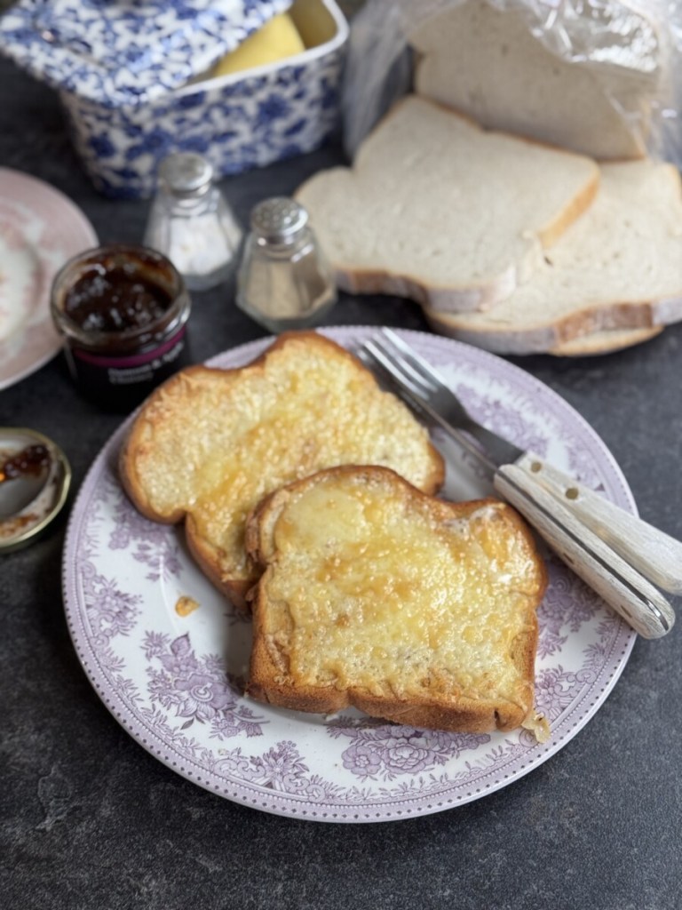 Air Fryer Cheese on Toast