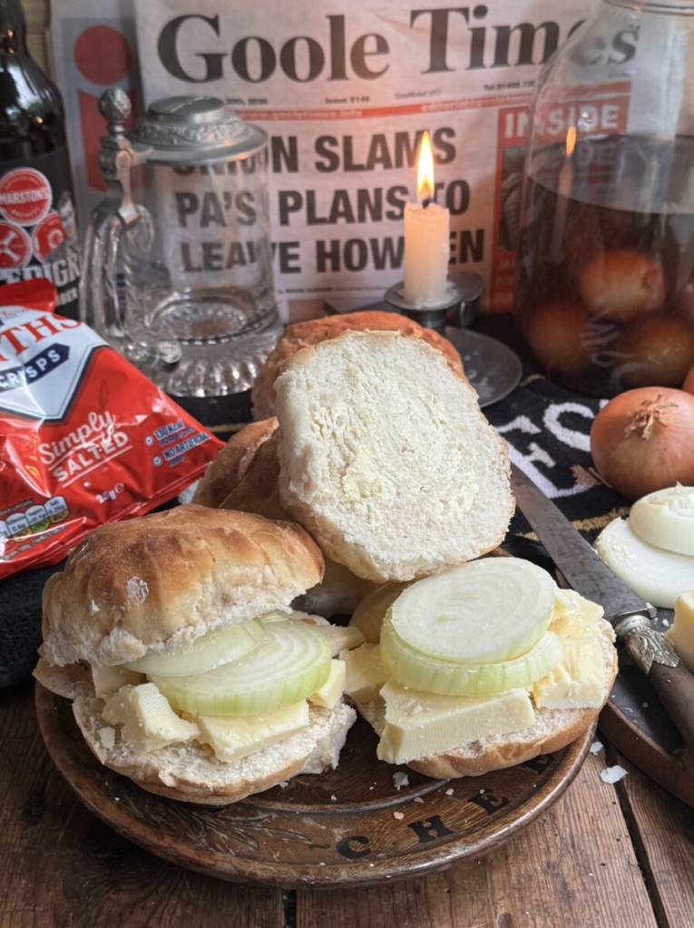 Pub Style Cheese & Onion Cobs (Bread Rolls)