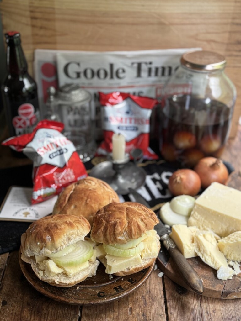 Pub Style Cheese & Onion Cobs (Bread Rolls)