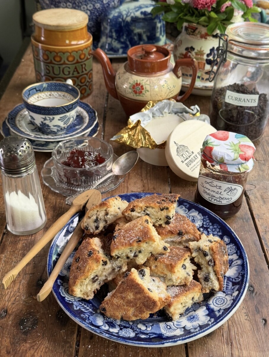 Traditional Singin' Hinnies (Griddle Cakes)